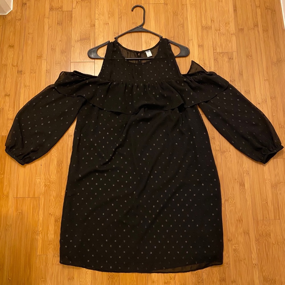 Black Speckled OtS Long Sleeve Dress with Ruffles